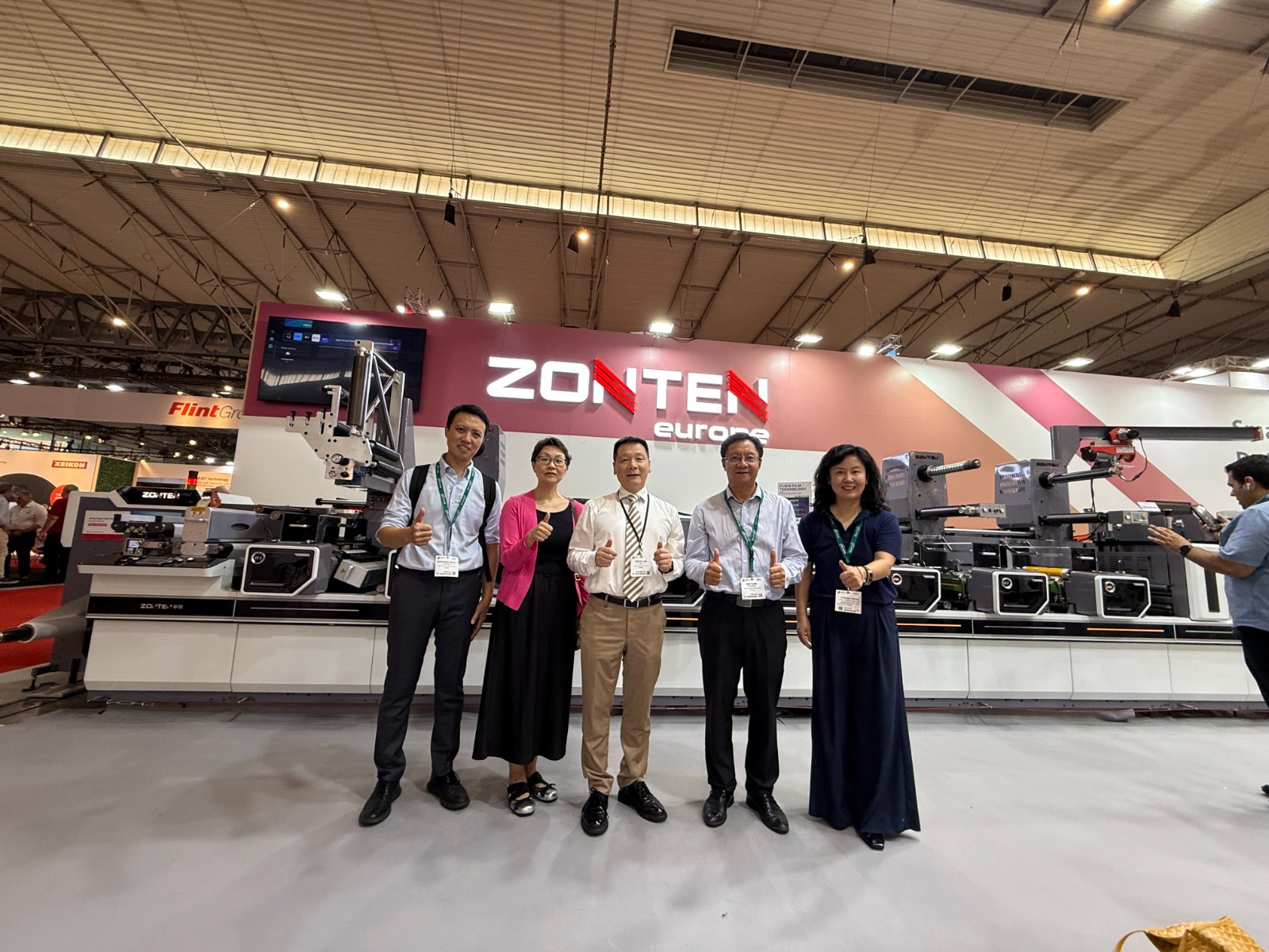 1767922602129048.jpg 1767922602129048.jpg