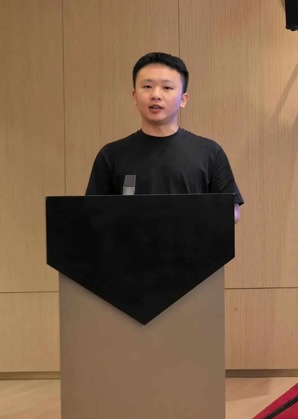 1768186025133919.jpg 1768186025133919.jpg